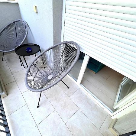 Vivio 2 Luxury Apartment Belgrad Exteriör bild