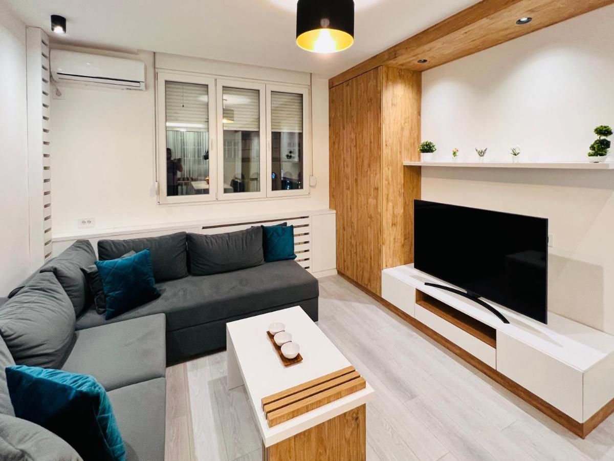 Vivio 2 Luxury Apartment Belgrad Exteriör bild