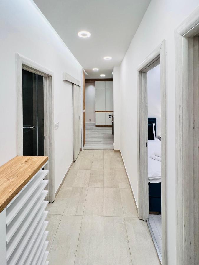 Vivio 2 Luxury Apartment Belgrad Exteriör bild