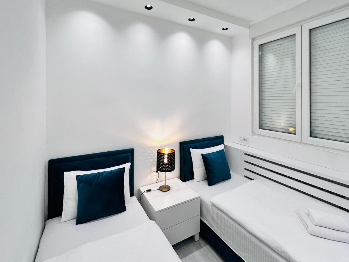 Vivio 2 Luxury Apartment Belgrad Exteriör bild