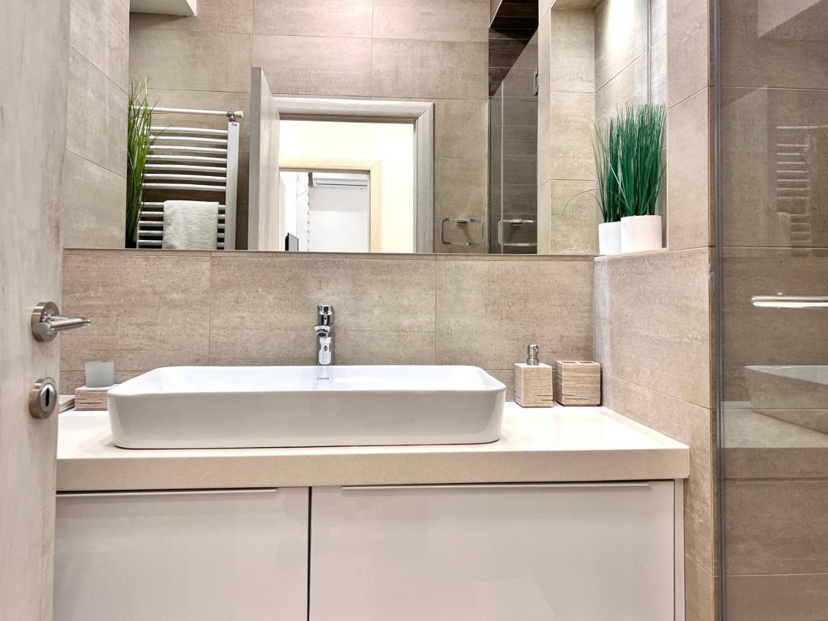 Vivio 2 Luxury Apartment Belgrad Exteriör bild