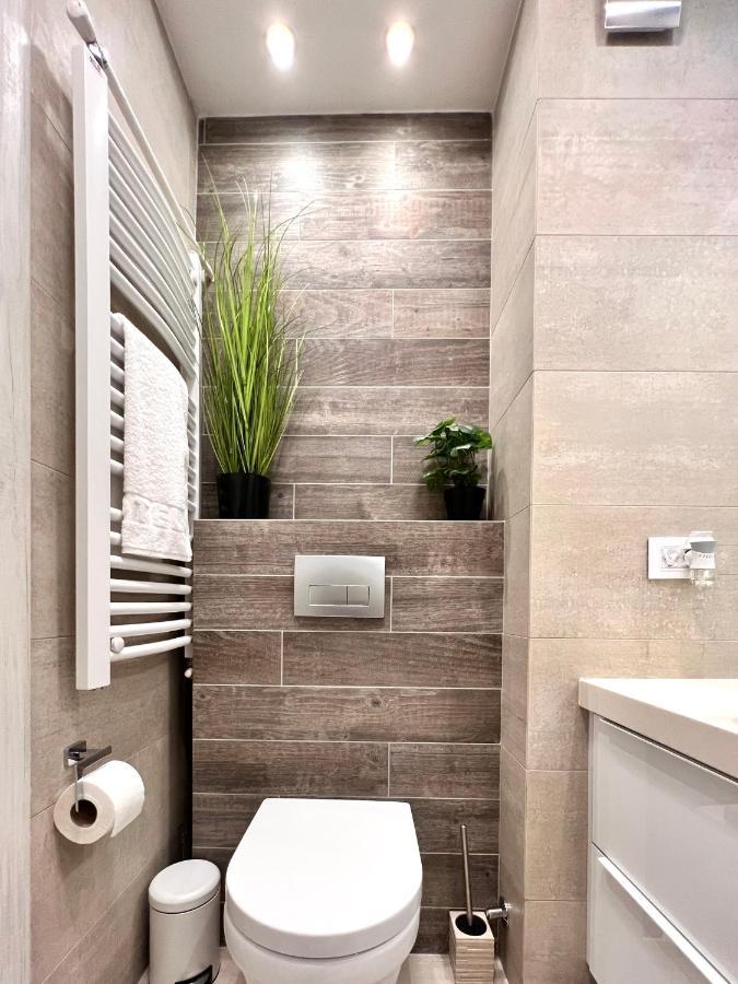 Vivio 2 Luxury Apartment Belgrad Exteriör bild
